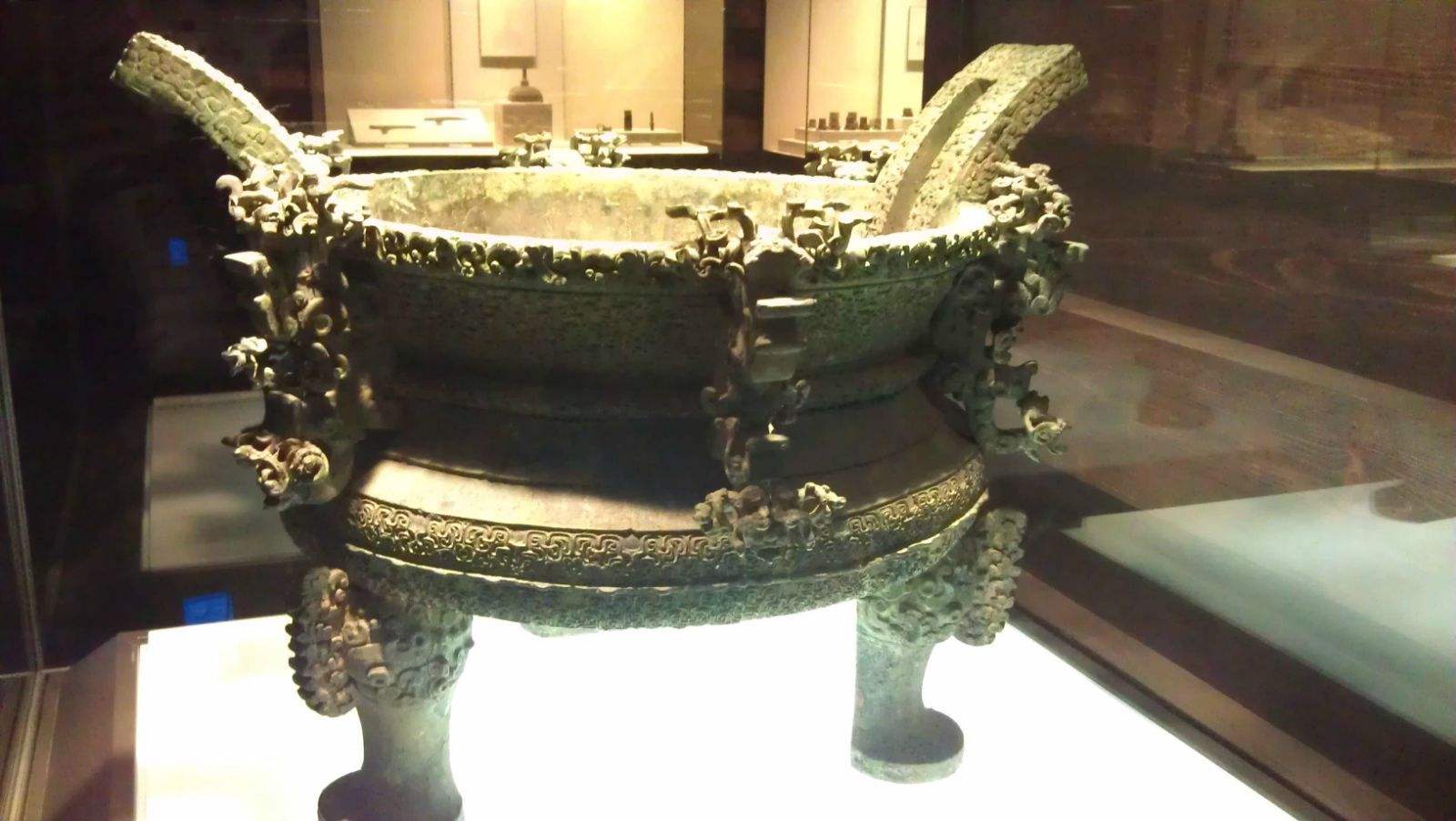 河南博物館展覽海報(bào)怎么設(shè)計(jì)？